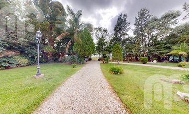 VENTA CASA 4 DORMITORIOS CAMPOS DE ROCA