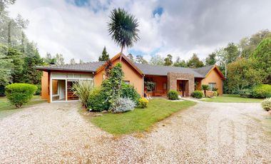 VENTA CASA 4 DORMITORIOS CAMPOS DE ROCA