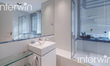 Forum Alcorta - Casa de 6 ambientes con  terraza propia. Belgrano - Venta