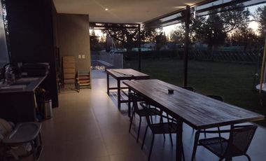 Casa en venta - Los Cardales - 5 ambientes - 3 dormitorios - 1 escritorio - Pileta