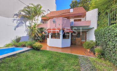 Imponente casa 4 ambientes + dependencia - San Martin Centro