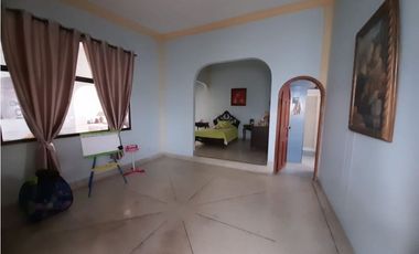 Se vende casa amplia de una planta Barrio La Colombina Palmira Valle