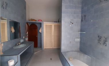 Se vende casa amplia de una planta Barrio La Colombina Palmira Valle