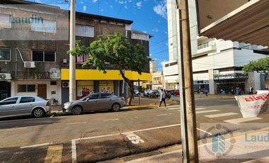 Se vende edificio completo con locales y departamentos - Posadas