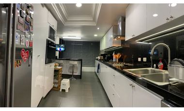 ARRIENDO LINDA CASA EN BOSQUES DEL MARQUEZ 3 HAB, TERRAZA, NIVELES