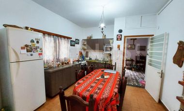 Casa Multifamiliar - Libertad -  General San Martin