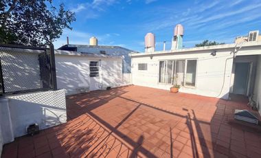 Casa Multifamiliar - Libertad -  General San Martin