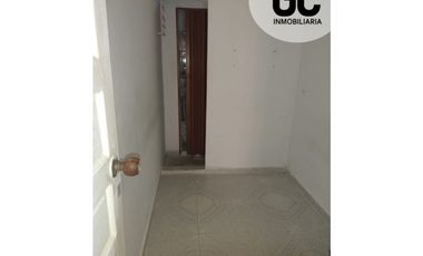 Se vende casa con 5 apartaestudio - barrio Soledad 2000