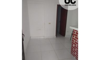 Se vende casa con 5 apartaestudio - barrio Soledad 2000