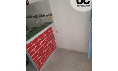 Se vende casa con 5 apartaestudio - barrio Soledad 2000