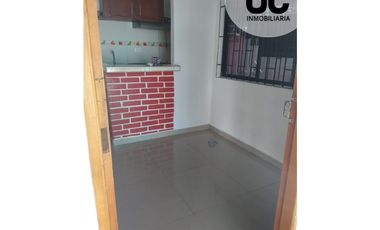 Se vende casa con 5 apartaestudio - barrio Soledad 2000