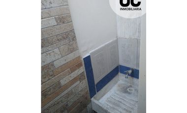 Se vende casa con 5 apartaestudio - barrio Soledad 2000