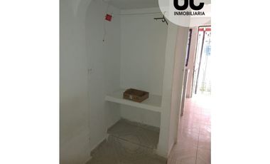 Se vende casa con 5 apartaestudio - barrio Soledad 2000
