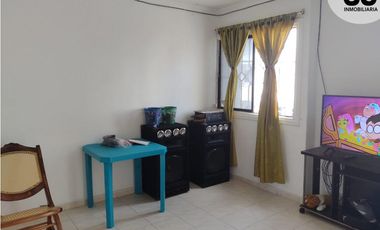 Se vende casa Duplex con local comercial en el Manantial