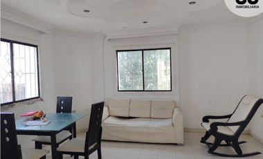 Se vende casa Duplex con local comercial en el Manantial