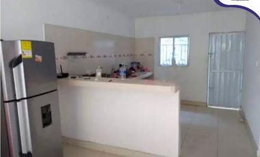 Se vende casa en el barrio Los almendros de Soledad.