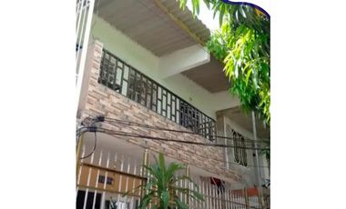 Se vende casa en el barrio Los almendros de Soledad.