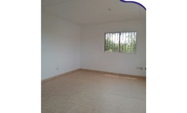 Se venden casas + locales en el barrio La inmaculada de Soledad.