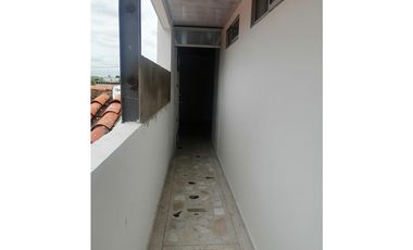 Se arrienda apartamento en el barrio Ciudad Salitre en Soledad.