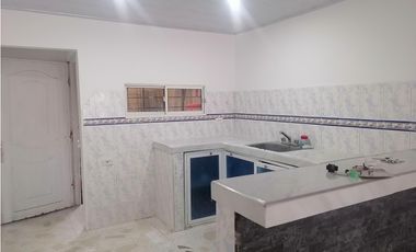 Se arrienda casa en el barrio Ciudad Salitre en Soledad.