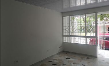 Se arrienda casa en el barrio Ciudad Salitre en Soledad.