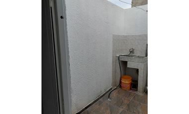 Se vende casa + 2 locales en el barrio Normandia de Soledad.