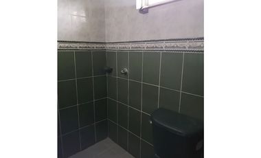 Se vende casa + 2 locales en el barrio Normandia de Soledad.