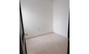 Se vende casa + 2 locales en el barrio Normandia de Soledad.
