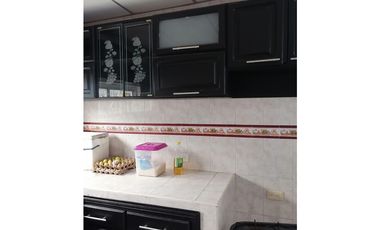 Se vende casa + 2 locales en el barrio Normandia de Soledad.