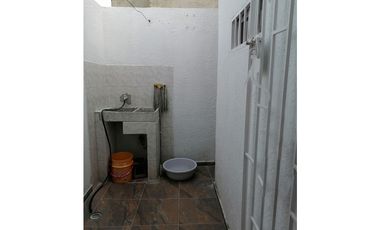 Se vende casa + 2 locales en el barrio Normandia de Soledad.