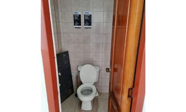 Se Vende Edificio en el parque de Cuba