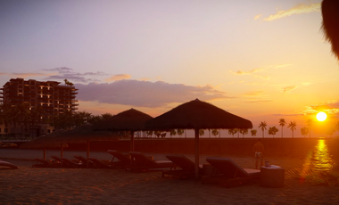 VENTA DE VILLA EN YUCALPETEN RESORT MARINA