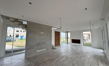 VENTA, CASA, EL CANTON, GOLF, LOTE AL 100