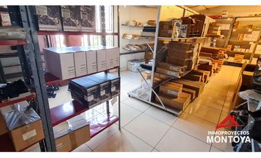 Casa esquinera comercial de 426 m² en Maraya, Pereira