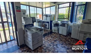 Casa esquinera comercial de 426 m² en Maraya, Pereira