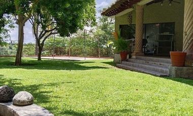 Casa en Renta en Fraccionamiento y Club de Golf Santa Fe, Xochitepec, Morelos.