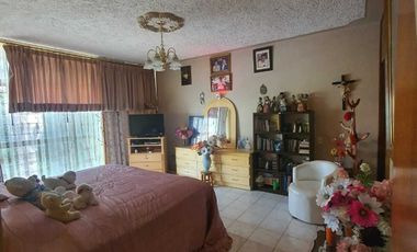 Casa en VENTA en JARDINES DEL BOSQUE
