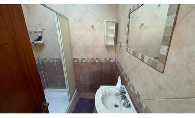 VENTA CHALET 5 DORMITORIOS ESTUDIO PARQUE Y GARAGE
