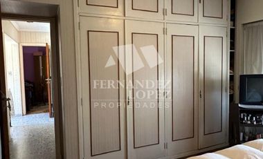 Chalet en venta en Bernal Centro