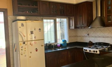 Casa PH en venta en Lanus Este