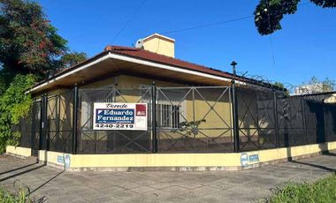 Casa PH en venta en Lanus Este