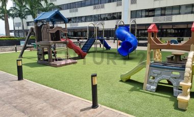 Venta Departamento en Edificio Spazio, Puerto Santa Ana