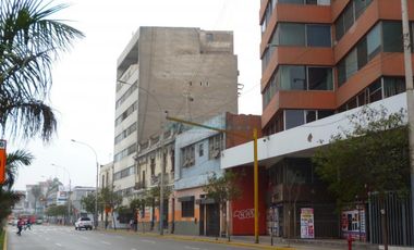 Edificios Venta AV. Guzman Blanco - LIMA CERCADO