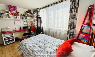 Departamento en Venta en Jorge Washington / Amplia Terraza/ 2 ESTACIONAMIENTOS