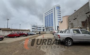SITIO EN ARRIENDO FRENTE A MUNICIPALIDAD COQUIMBO
