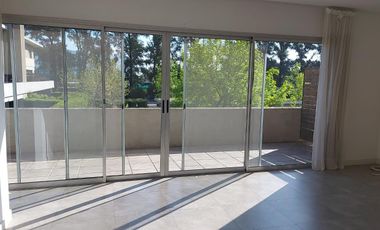 Departamento en  Bosque Alto