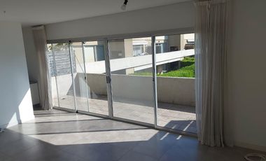 Departamento en  Bosque Alto