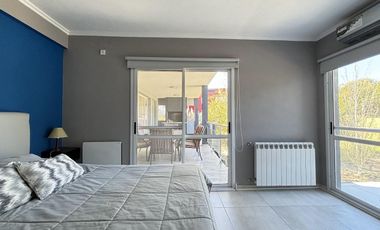 Casa en Venta - Barrio Ecuestre Lote 39 de Costa Esmeralda - Jardín privado