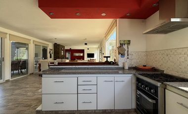 Casa en Venta - Barrio Ecuestre Lote 39 de Costa Esmeralda - Jardín privado