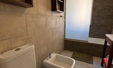 Casa en Venta - Barrio Ecuestre Lote 39 de Costa Esmeralda - Jardín privado